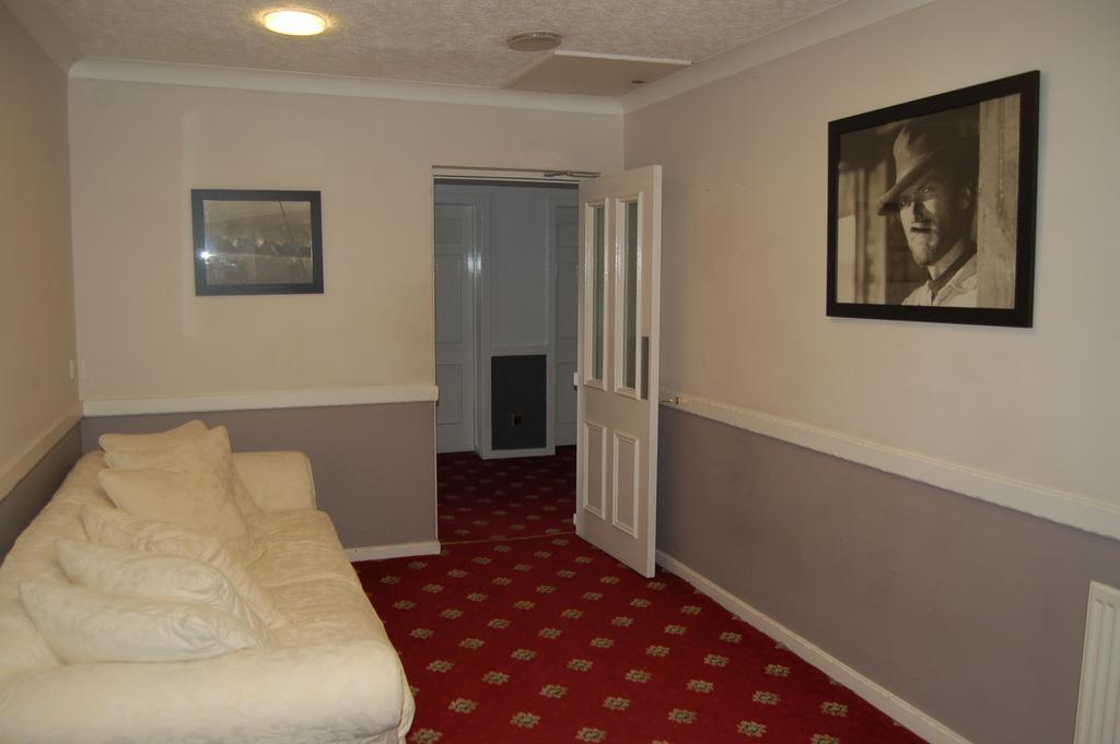 Brook House Hotel Walton-le-Dale Экстерьер фото