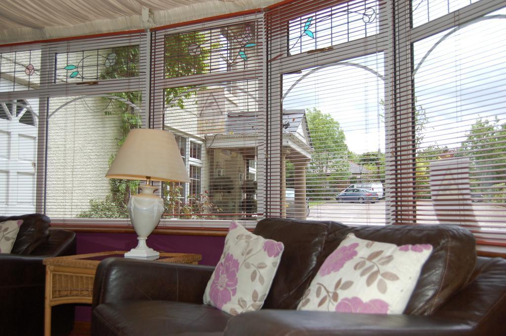 Brook House Hotel Walton-le-Dale Экстерьер фото